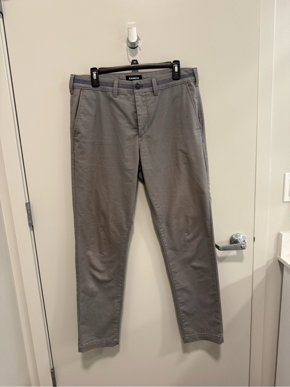 Express Men’s Gray Athletic Slim Chino Pants